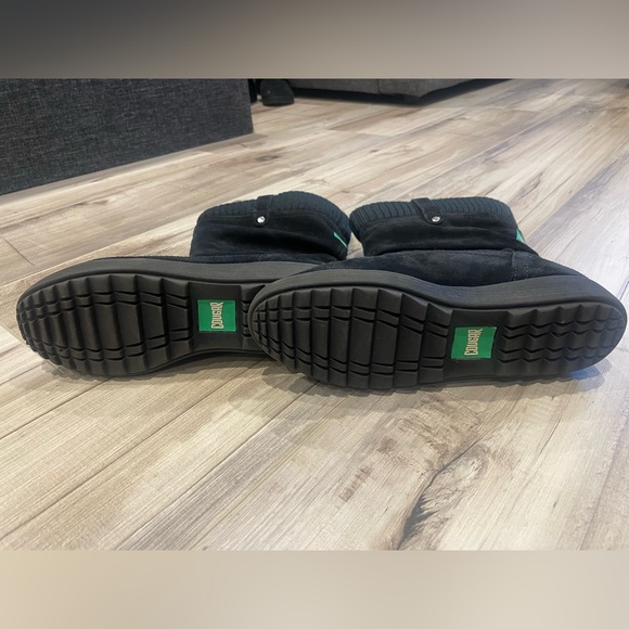 Cougar Winter Boots - Picture 4 of 7